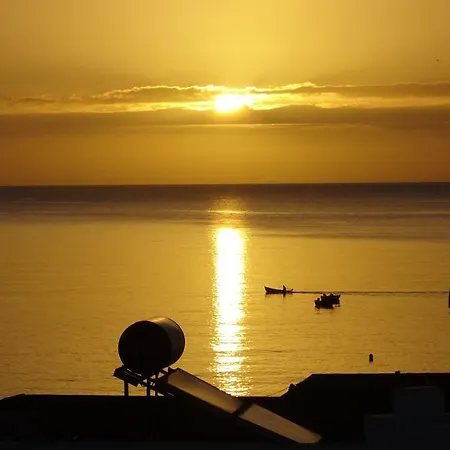 Fuertelena Sunrise Lovers Apartment